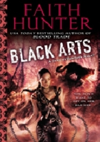 Okładka: Faith Hunter - BLACK ARTS