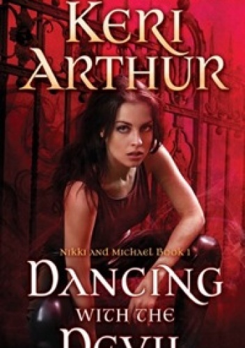 Okładka: Keri Arthur - Dancing with the Devil