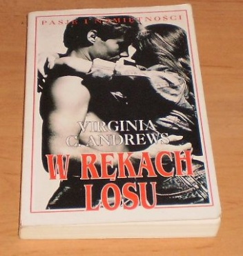 Okładka: Virginia Cleo Andrews - W rękach losu