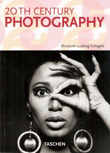 Okładka: Reinhold Mißelbeck - 20th Century Photography. Museum Ludwig Cologne