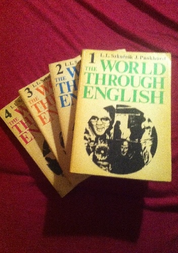 Okładka: Leon Leszek Szkutnik - The World through English tom 1-4