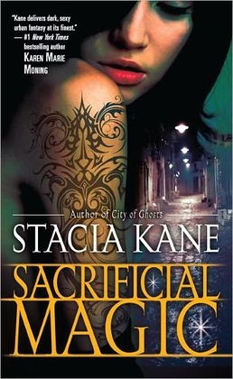 Okładka: Stacia Kane - Sacrificial Magic