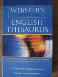 Okładka:  praca zbiorowa - Webster's Universal English thesaurus