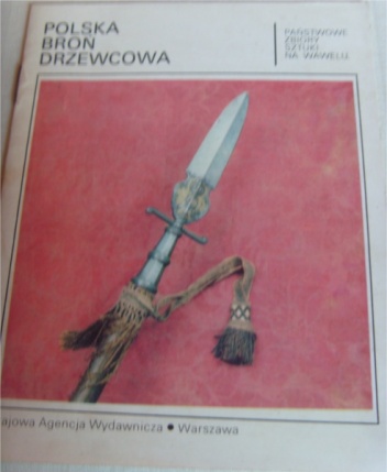 Okładka: Jerzy T. Petrus - Polska broń drzewcowa