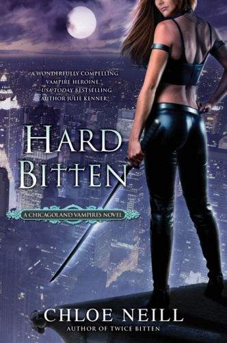 Okładka: Chloe Neill - Hard Bitten